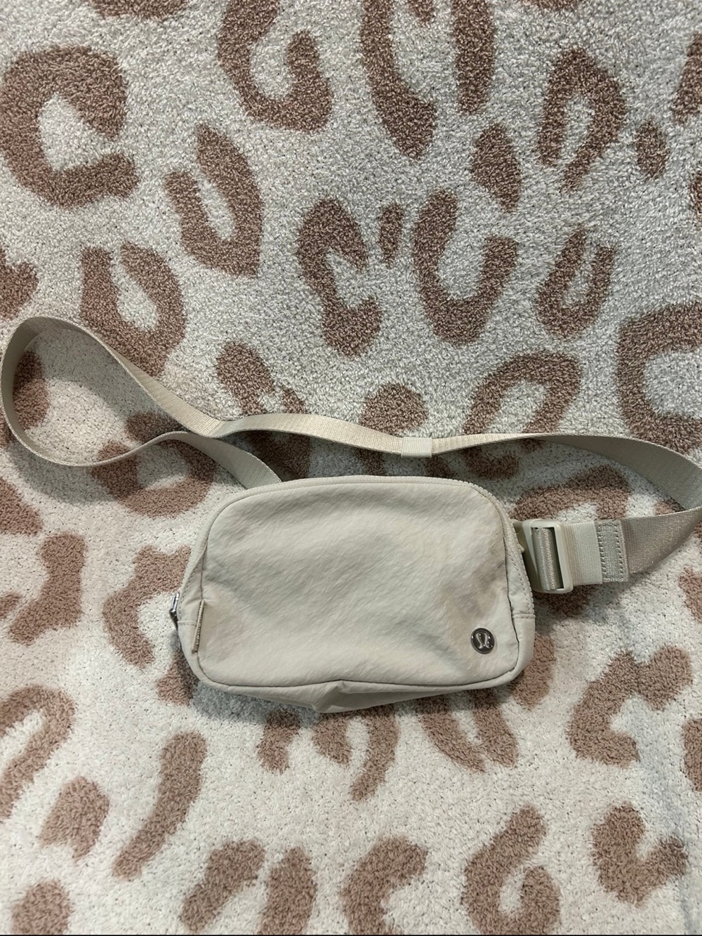 lululemon athletica Light Beige Waist Pack